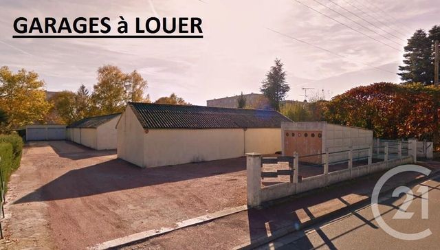Parking à louer - 14 m2 - ROMORANTIN LANTHENAY - 41 - CENTRE Parking à louer - 14 m2 - ROMORANTIN LANTHENAY - 41 - CENTRE
