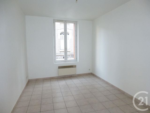 Appartement F3 à louer - 3 pièces - 69,96 m2 - ROMORANTIN LANTHENAY - 41 - CENTRE Appartement F3 à louer - 3 pièces - 69,96 m2 - ROMORANTIN LANTHENAY - 41 - CENTRE