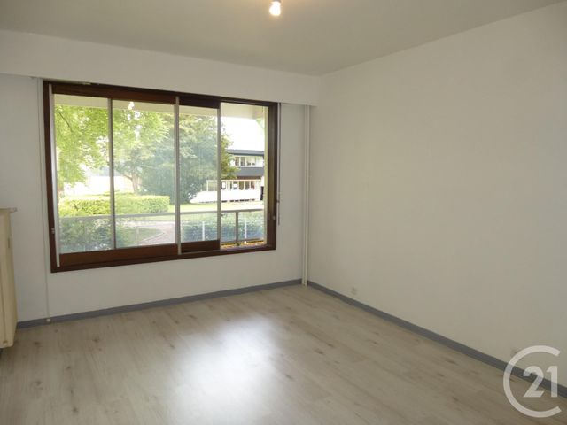 Appartement F4 à louer - 4 pièces - 94,08 m2 - ROMORANTIN LANTHENAY - 41 - CENTRE Appartement F4 à louer - 4 pièces - 94,08 m2 - ROMORANTIN LANTHENAY - 41 - CENTRE