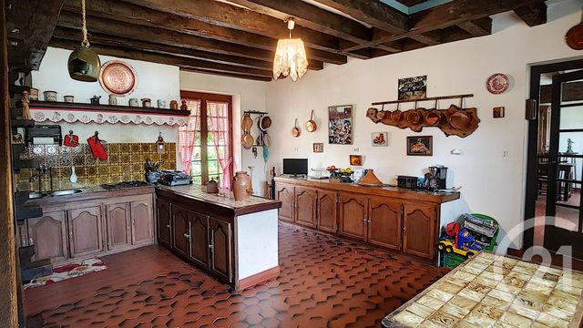 Maison à vendre - 5 pièces - 129,81 m2 - SELLES SUR CHER - 41 - CENTRE Maison à vendre - 5 pièces - 129,81 m2 - SELLES SUR CHER - 41 - CENTRE