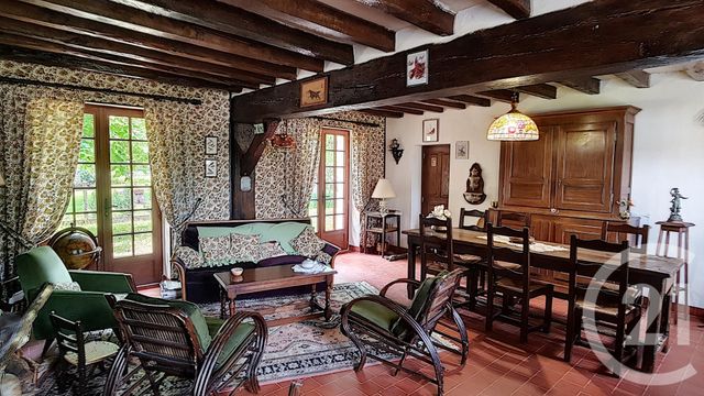 Maison à vendre - 5 pièces - 129,81 m2 - SELLES SUR CHER - 41 - CENTRE Maison à vendre - 5 pièces - 129,81 m2 - SELLES SUR CHER - 41 - CENTRE