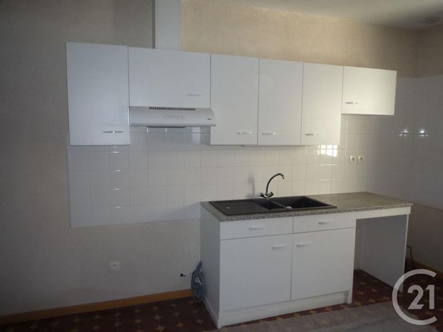 Maison à louer - 2 pièces - 38,60 m2 - MUR DE SOLOGNE - 41 - CENTRE Maison à louer - 2 pièces - 38,60 m2 - MUR DE SOLOGNE - 41 - CENTRE