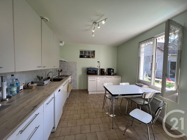 Maison à vendre - 5 pièces - 89,75 m2 - Gievres - 41 - CENTRE