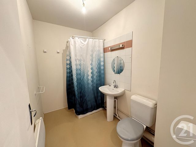 Afficher la photo en grand Appartement F2 à vendre - 2 pièces - 49 m2 - Romorantin Lanthenay - 41 - CENTRE