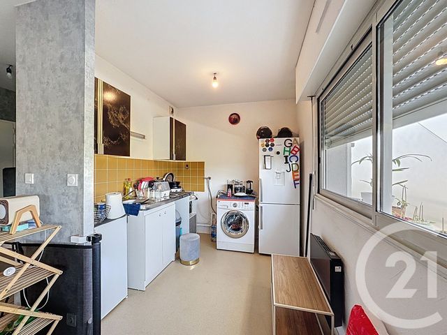 Afficher la photo en grand Appartement F2 à vendre - 2 pièces - 49 m2 - Romorantin Lanthenay - 41 - CENTRE