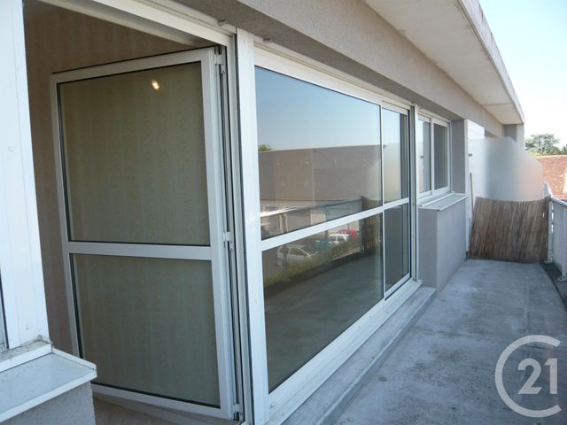 Afficher la photo en grand Appartement F2 à vendre - 2 pièces - 49 m2 - Romorantin Lanthenay - 41 - CENTRE