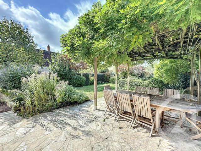 Maison à vendre - 8 pièces - 243,84 m2 - Chabris - 36 - CENTRE