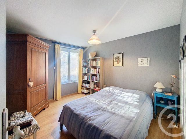 Maison à vendre - 7 pièces - 165 m2 - Dun Le Poelier - 36 - CENTRE