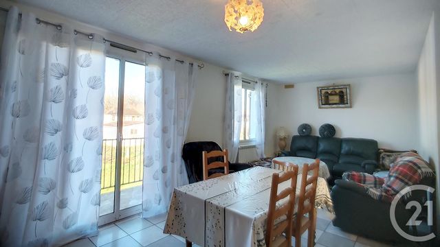 Maison à vendre - 7 pièces - 82,35 m2 - Villefranche Sur Cher - 41 - CENTRE