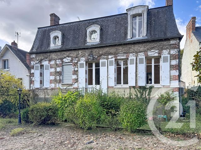 Maison &agrave; vendre - 7 pi&egrave;ces - 187 m2 - Romorantin Lanthenay - 41 - CENTRE