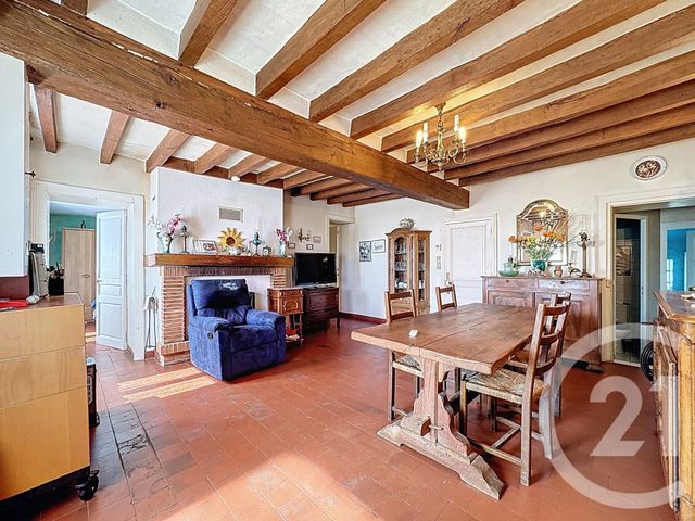 Maison à vendre - 4 pièces - 75,67 m2 - Dun Le Poelier - 36 - CENTRE