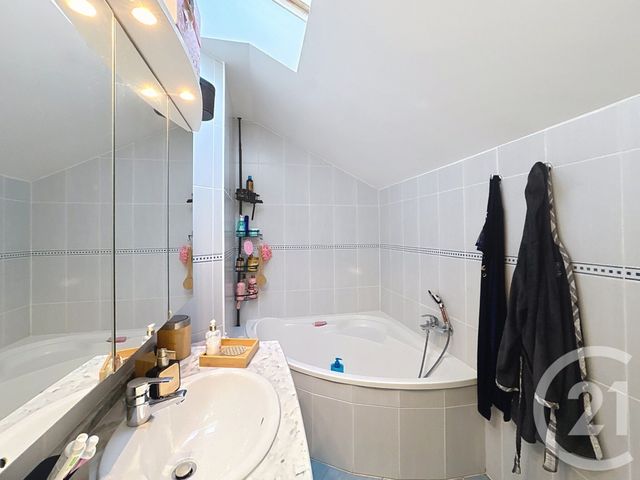 Maison &agrave; vendre - 5 pi&egrave;ces - 87 m2 - Romorantin Lanthenay - 41 - CENTRE