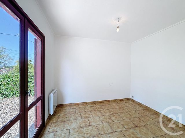 Afficher la photo en grand Maison à vendre - 3 pièces - 41 m2 - Chatres Sur Cher - 41 - CENTRE