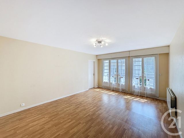 Appartement F3 à louer - 3 pièces - 82 m2 - Romorantin Lanthenay - 41 - CENTRE