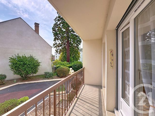 Appartement F3 &agrave; louer - 3 pi&egrave;ces - 82 m2 - Romorantin Lanthenay - 41 - CENTRE