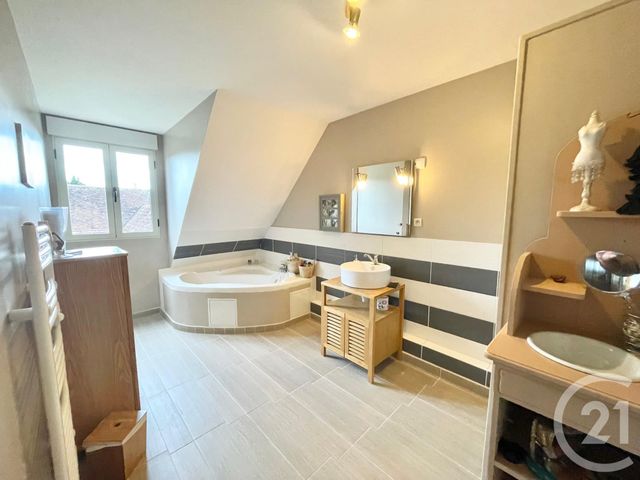 Maison &agrave; vendre - 8 pi&egrave;ces - 214,32 m2 - Romorantin Lanthenay - 41 - CENTRE