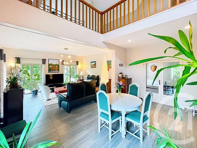 Maison &agrave; vendre - 8 pi&egrave;ces - 214,32 m2 - Romorantin Lanthenay - 41 - CENTRE