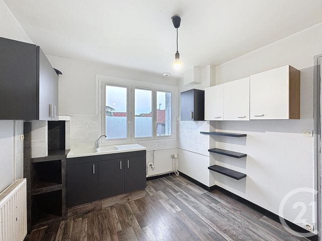 Maison à louer - 3 pièces - 62 m2 - Romorantin Lanthenay - 41 - CENTRE