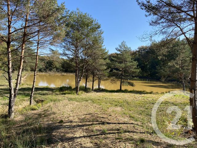 Maison à vendre - 4 pièces - 180 m2 - 18 - CENTRE