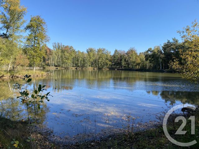 Maison à vendre - 4 pièces - 180 m2 - 18 - CENTRE