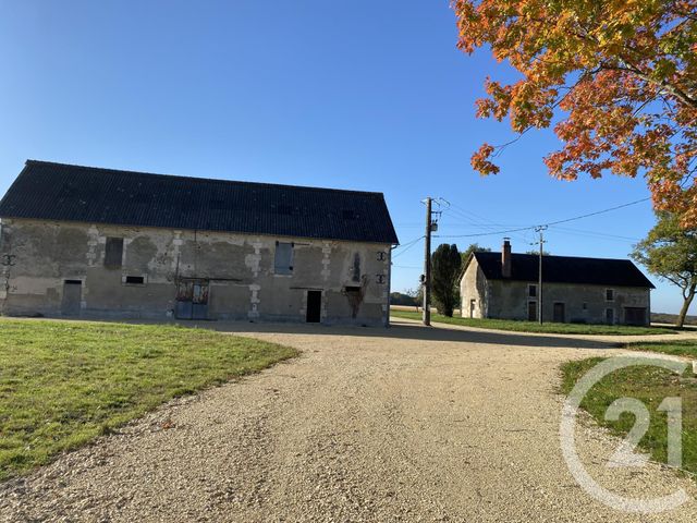 Maison à vendre - 4 pièces - 180 m2 - 18 - CENTRE