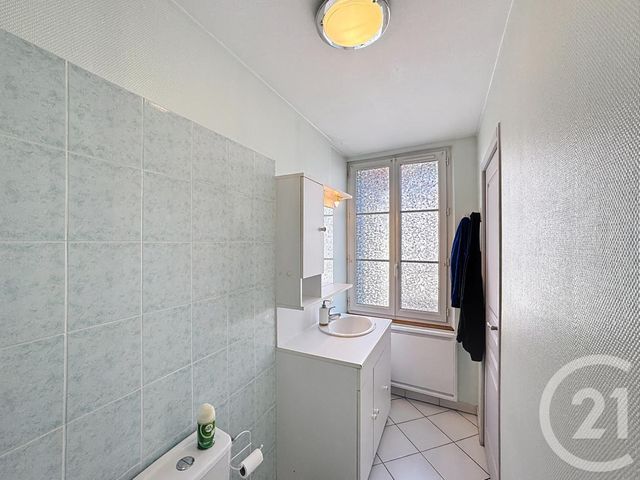 Afficher la photo en grand Appartement F2 à louer - 3 pièces - 55 m2 - Romorantin Lanthenay - 41 - CENTRE