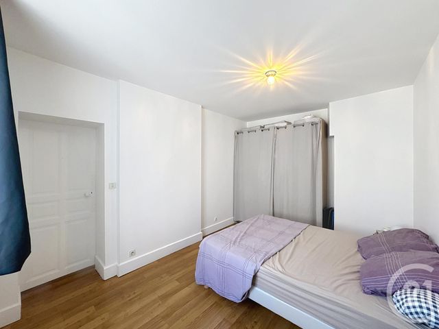 Afficher la photo en grand Appartement F2 à louer - 3 pièces - 55 m2 - Romorantin Lanthenay - 41 - CENTRE