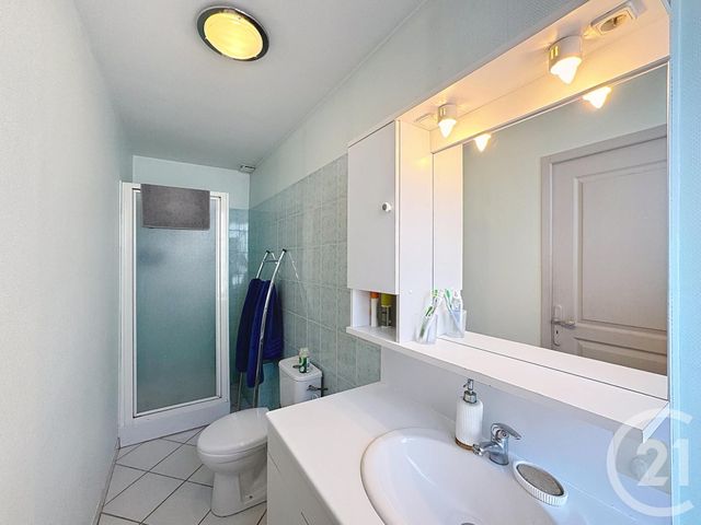 Afficher la photo en grand Appartement F2 à louer - 3 pièces - 55 m2 - Romorantin Lanthenay - 41 - CENTRE