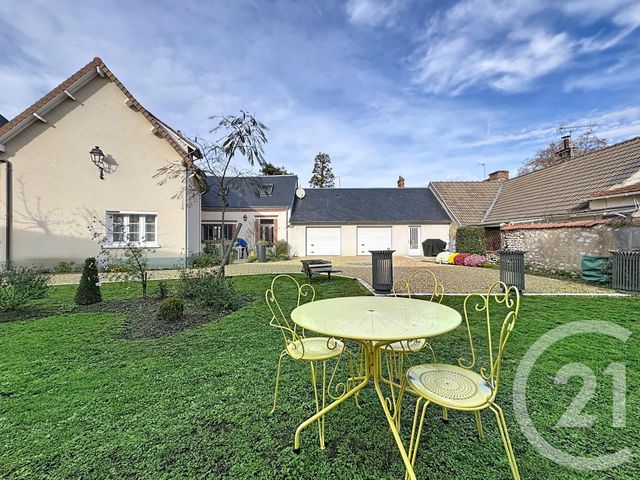 Maison à vendre - 8 pièces - 190,73 m2 - Romorantin Lanthenay - 41 - CENTRE