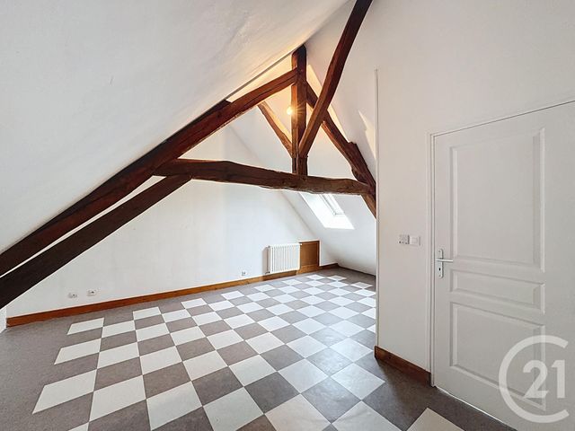 Maison &agrave; louer - 4 pi&egrave;ces - 80 m2 - Villefranche Sur Cher - 41 - CENTRE