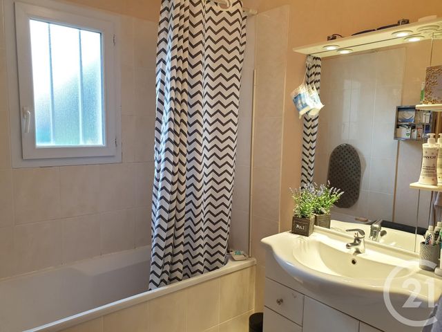 Maison à louer - 3 pièces - 70 m2 - Romorantin Lanthenay - 41 - CENTRE