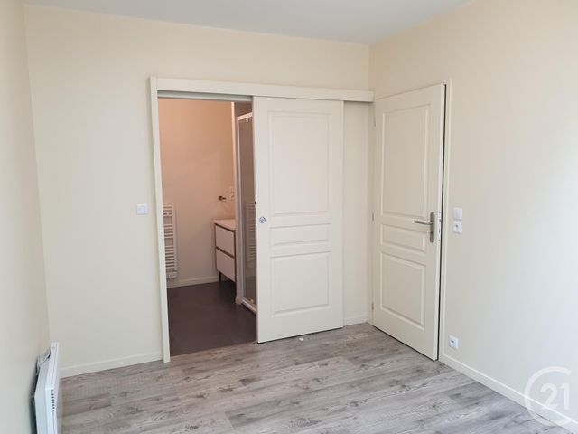 Appartement F2 &agrave; louer - 2 pi&egrave;ces - 50 m2 - Romorantin Lanthenay - 41 - CENTRE