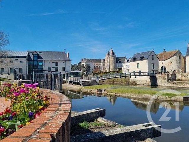 Maison &agrave; louer - 2 pi&egrave;ces - 31,70 m2 - Romorantin Lanthenay - 41 - CENTRE