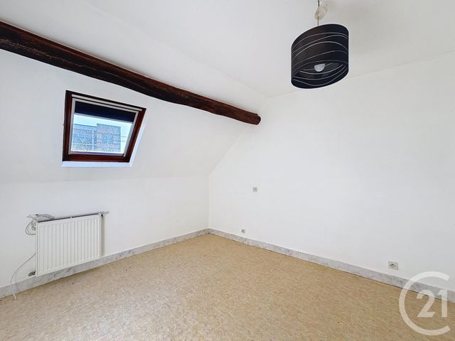 Maison &agrave; louer - 4 pi&egrave;ces - 79 m2 - Romorantin Lanthenay - 41 - CENTRE