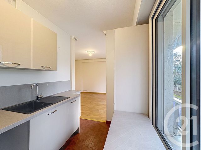 Appartement F1 &agrave; louer - 2 pi&egrave;ces - 40,35 m2 - Romorantin Lanthenay - 41 - CENTRE