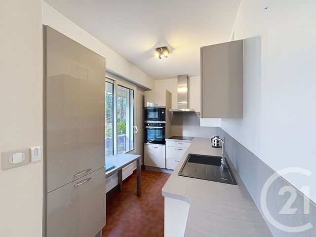 Appartement F1 &agrave; louer - 2 pi&egrave;ces - 40,35 m2 - Romorantin Lanthenay - 41 - CENTRE