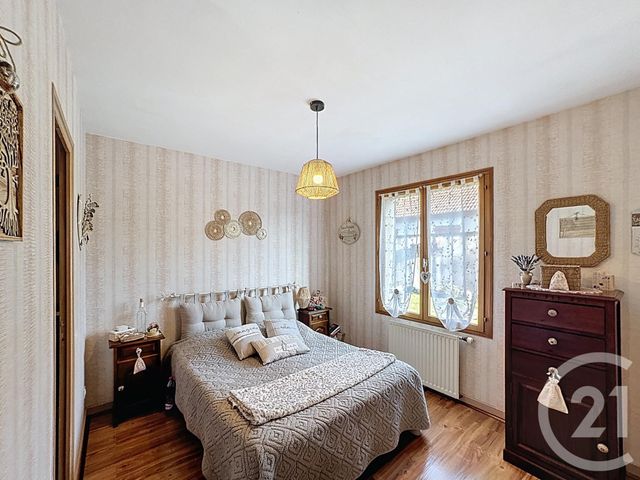 Maison &agrave; louer - 6 pi&egrave;ces - 92,30 m2 - Romorantin Lanthenay - 41 - CENTRE