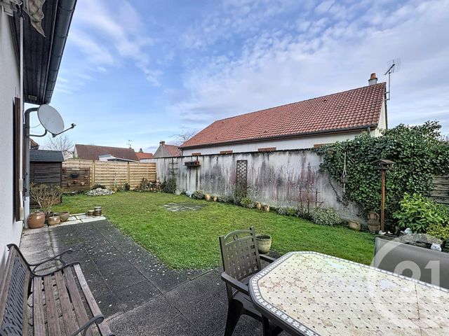 Maison &agrave; louer - 6 pi&egrave;ces - 92,30 m2 - Romorantin Lanthenay - 41 - CENTRE