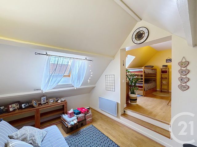 Maison &agrave; louer - 6 pi&egrave;ces - 92,30 m2 - Romorantin Lanthenay - 41 - CENTRE