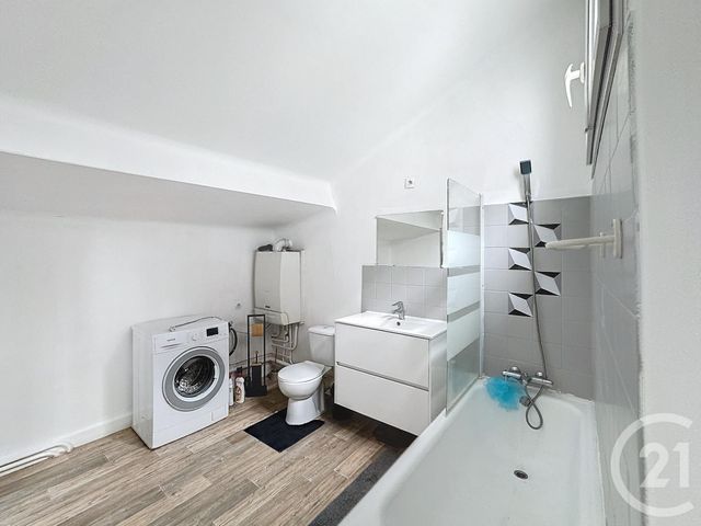 Appartement &agrave; louer - 3 pi&egrave;ces - 61 m2 - Romorantin Lanthenay - 41 - CENTRE