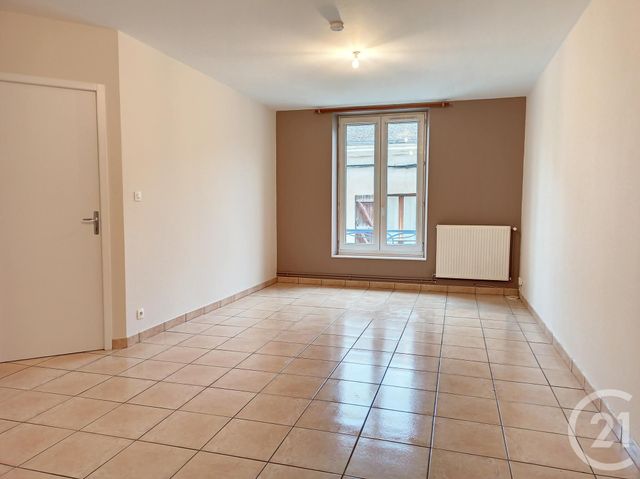 Appartement F2 &agrave; louer - 2 pi&egrave;ces - 50 m2 - Romorantin Lanthenay - 41 - CENTRE