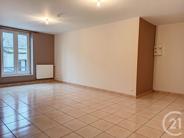 Appartement F2 &agrave; louer - 2 pi&egrave;ces - 50 m2 - Romorantin Lanthenay - 41 - CENTRE