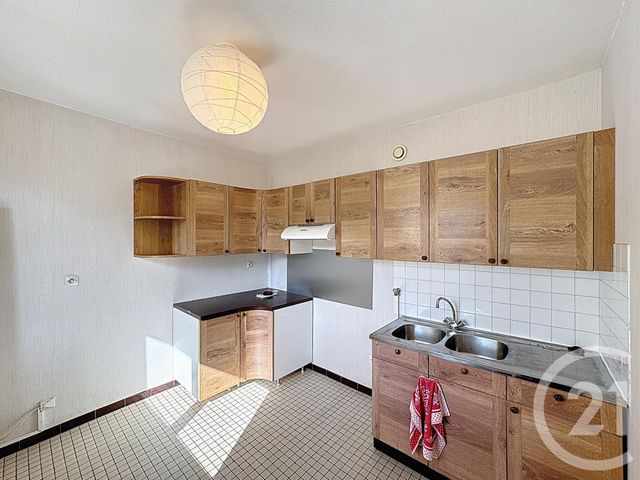 Appartement F2 &agrave; louer - 2 pi&egrave;ces - 41 m2 - Romorantin Lanthenay - 41 - CENTRE