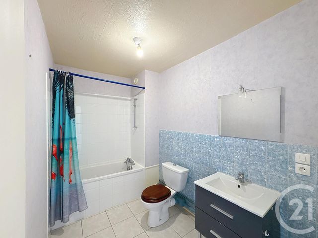 Appartement Studio &agrave; louer - 1 pi&egrave;ce - 34 m2 - Romorantin Lanthenay - 41 - CENTRE