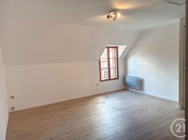 Maison &agrave; louer - 2 pi&egrave;ces - 44 m2 - Villeherviers - 41 - CENTRE