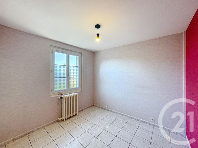 Maison &agrave; louer - 3 pi&egrave;ces - 65 m2 - Romorantin Lanthenay - 41 - CENTRE
