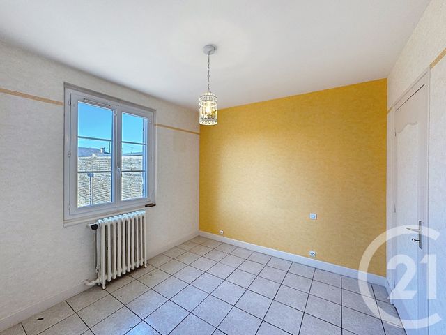 Maison &agrave; louer - 3 pi&egrave;ces - 65 m2 - Romorantin Lanthenay - 41 - CENTRE