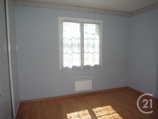 Maison &agrave; louer - 4 pi&egrave;ces - 89,23 m2 - Romorantin Lanthenay - 41 - CENTRE