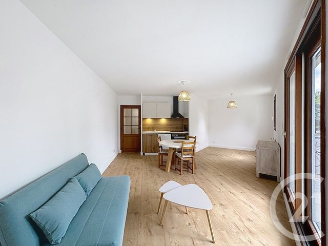 Appartement F1 &agrave; louer - 1 pi&egrave;ce - 41,50 m2 - Romorantin Lanthenay - 41 - CENTRE