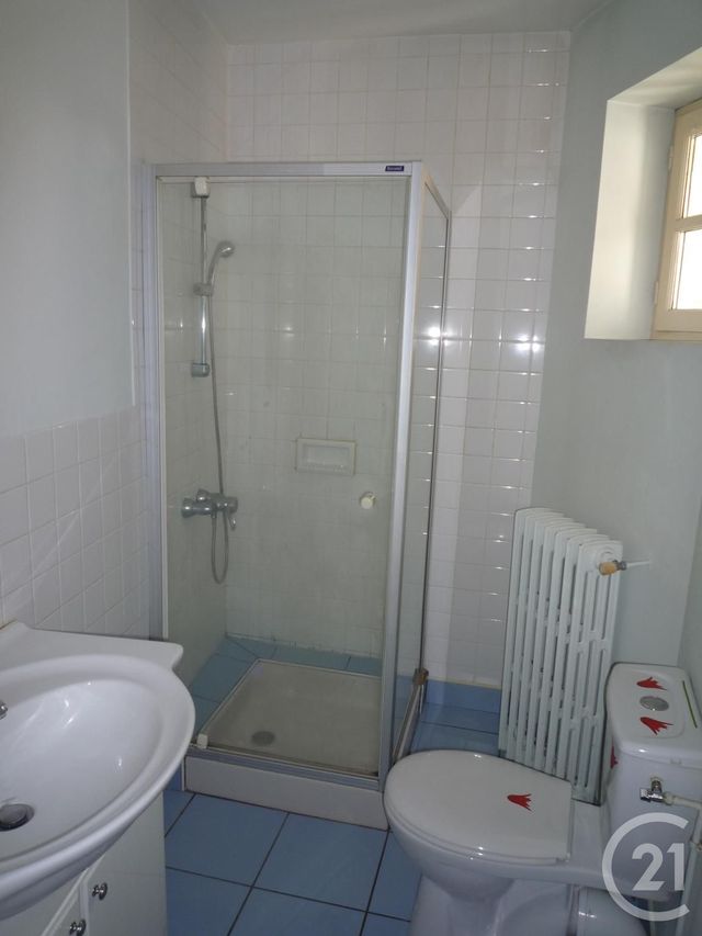 Appartement F3 &agrave; louer - 3 pi&egrave;ces - 52,80 m2 - Romorantin Lanthenay - 41 - CENTRE